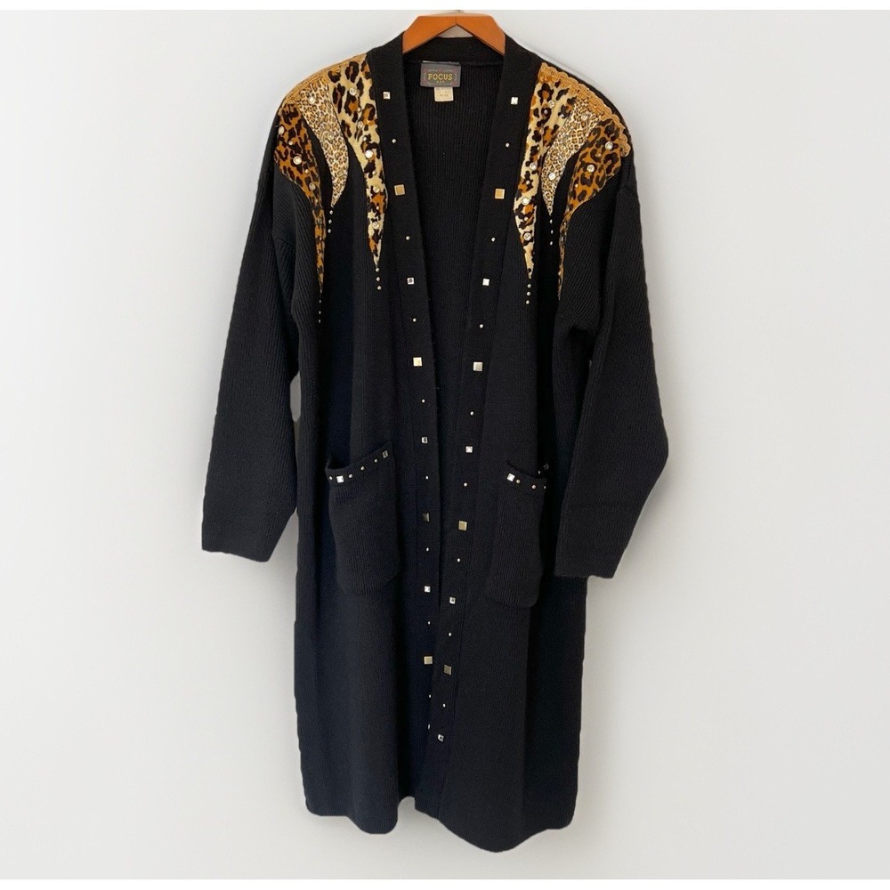 Vintage Focus USA Black Animal Print Rhinestone Mobwife Duster Cardigan Sz L/ XL - Picture 8 of 11
